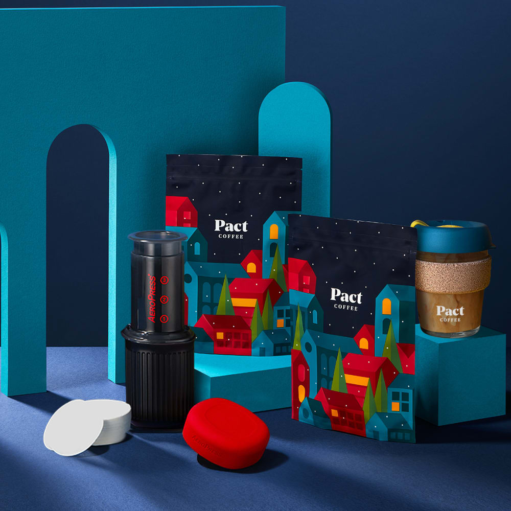 On-the-Go Coffee Gift Set - Aeropress, Keep Cup & 2 Speciality Xmas Coffee Bags